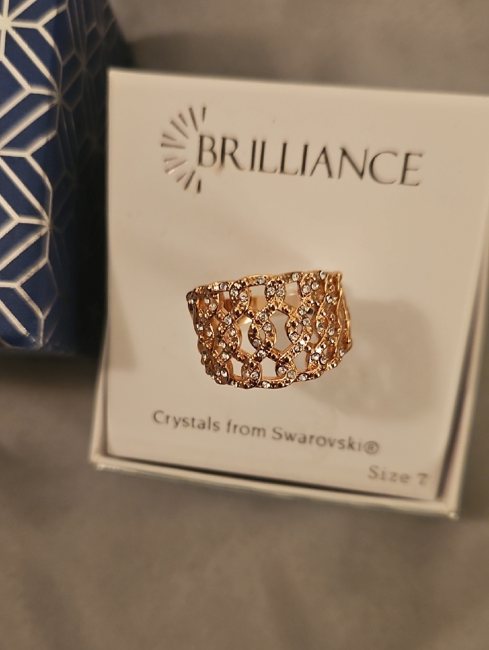 NIB Brilliance Rose Gold Crystal Lattice Ring - Size 7 Swarovski Crystals